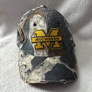 Camouflage Michigan Cap Signature Adjustable Ballcap Mens Distressed